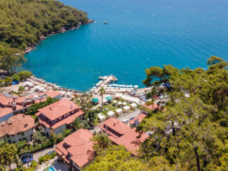 Akyaka Muğla Tatil Evleri Çatı Türleri